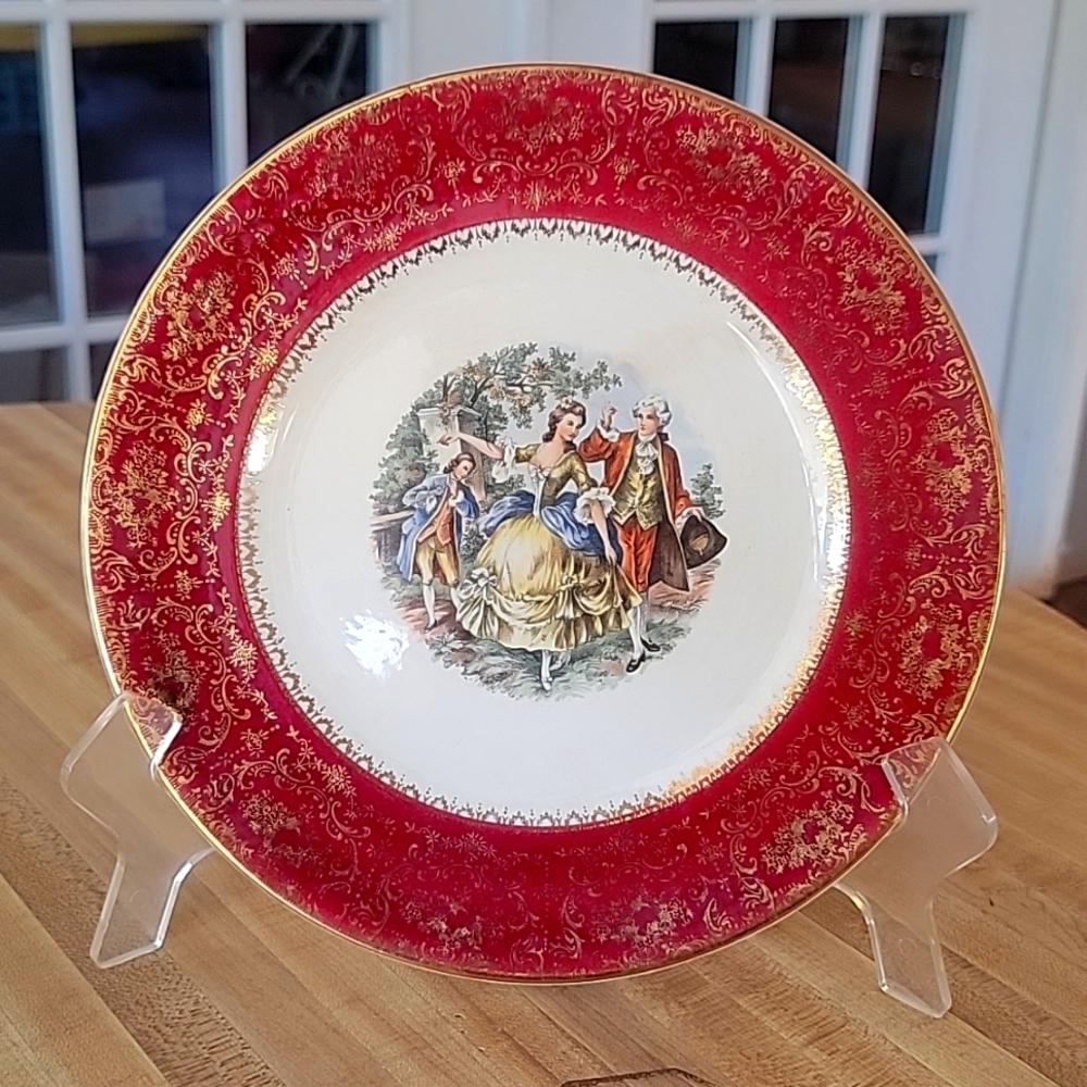 Vintage Imperial by Salem China Colonial Courting Dinner Plate 23k Gold 11” Red